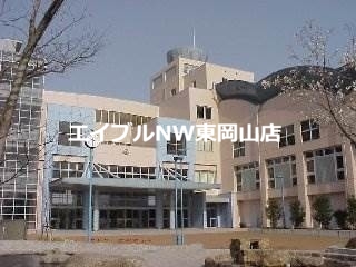 小学校　岡山市立操明小学校（小学校）まで249m