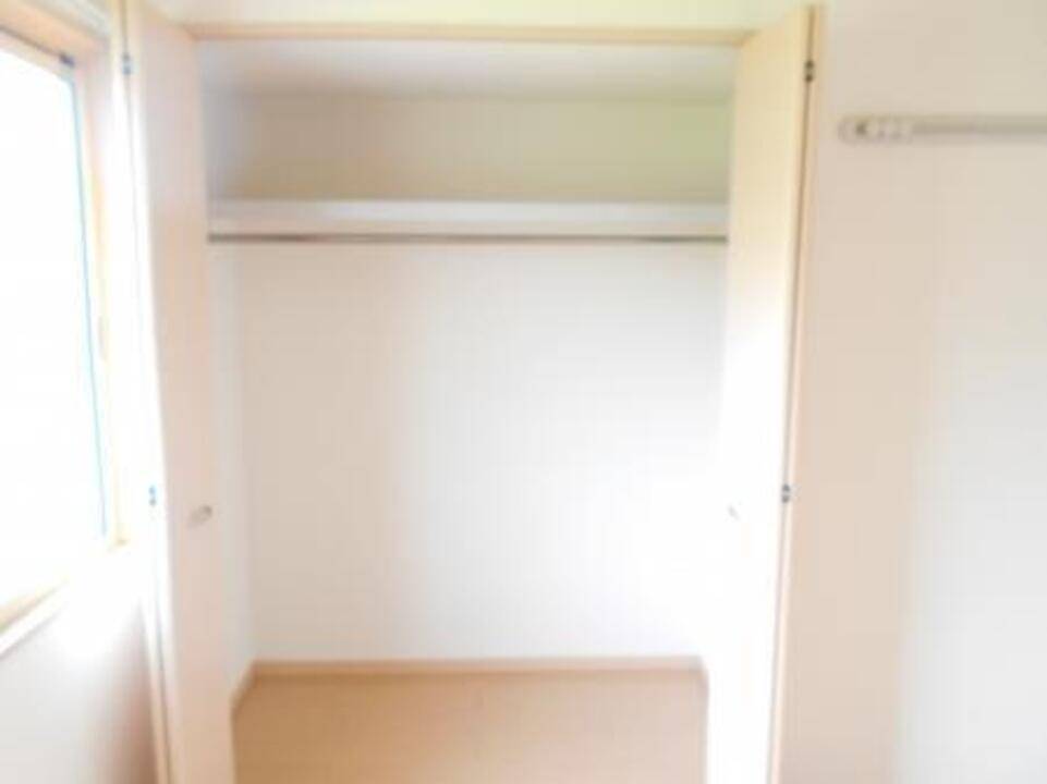 収納　クローゼット