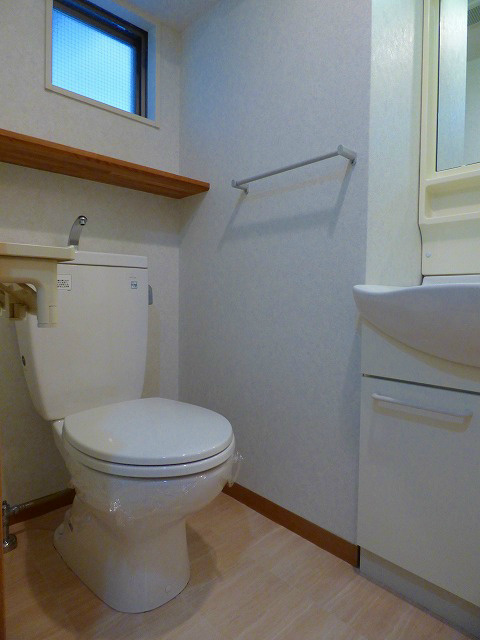 トイレ　※写真と異なる場合現状優先。
