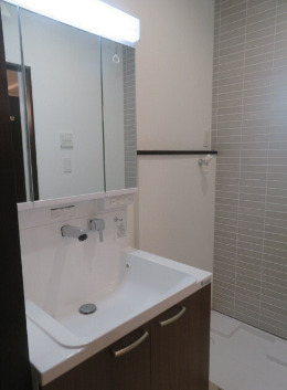 洗面設備　同シリーズ物件のモデルルームになります※現況優先