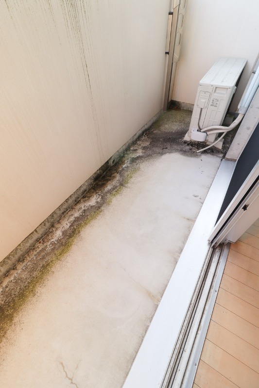 バルコニー　図面と現状に相違がある場合には現状を優先