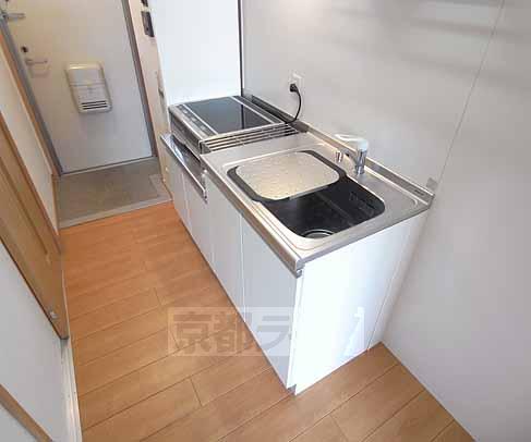 キッチン　ＩＨコンロ付きのキッチンです。