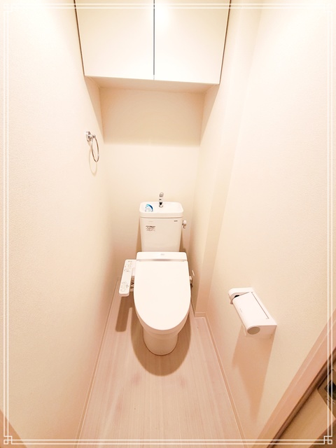 トイレ　ウォシュレット付きのトイレです。