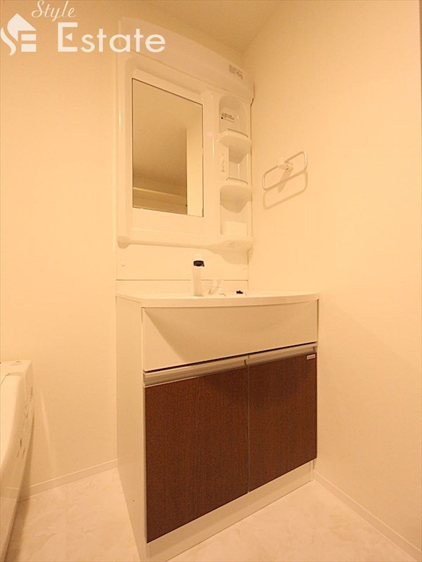 洗面設備　シャンプードレッサー