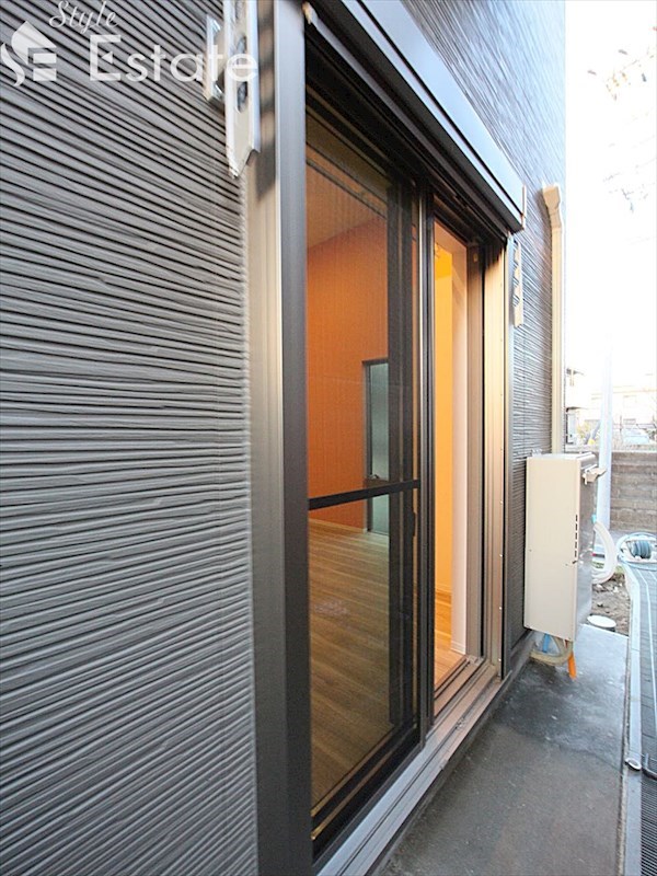 バルコニー　洗濯物干せます