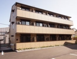 建物外観　2016年大和ハウス施工