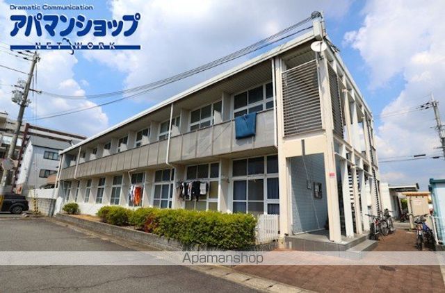 レオパレス冨田IIIの外観写真