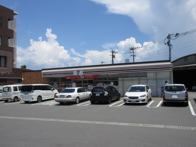 コンビニ　セブンイレブン大川向島店（コンビニ）まで420m