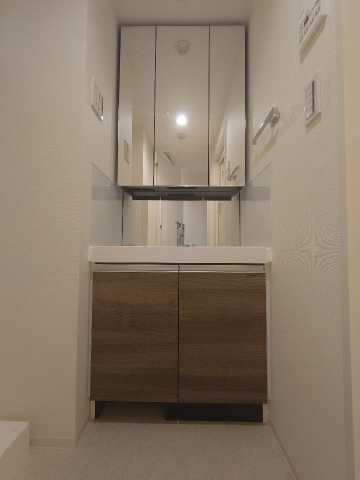 洗面設備　写真は参考画像となっております