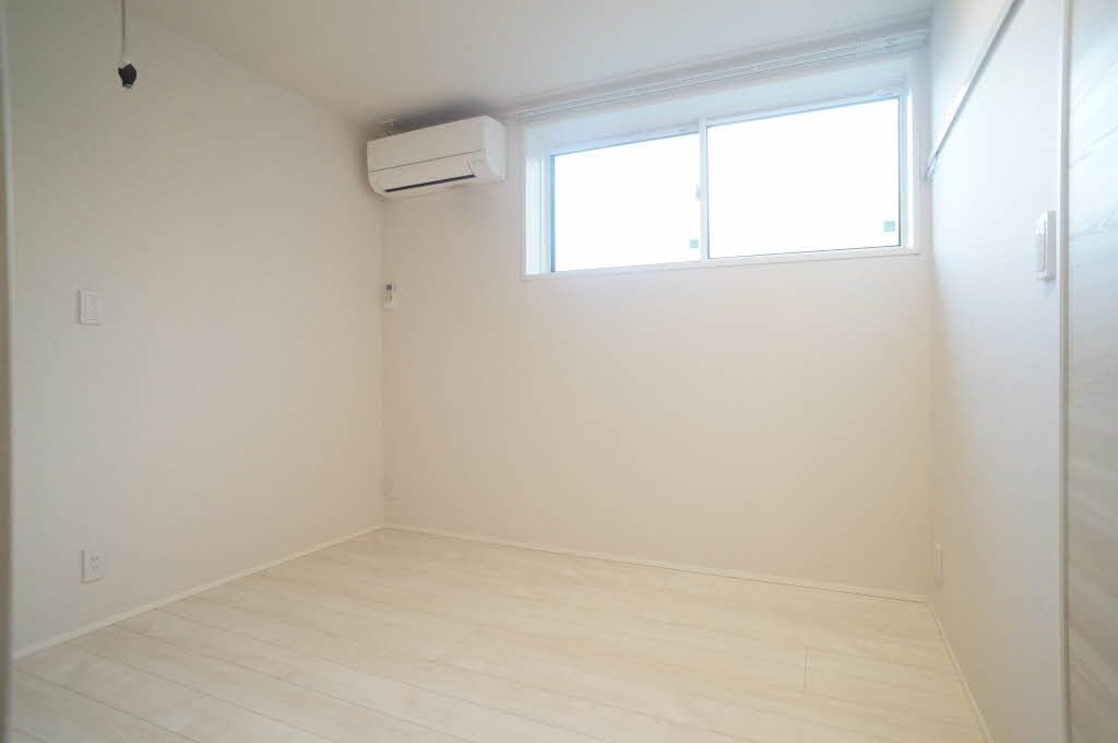 収納　洋室収納