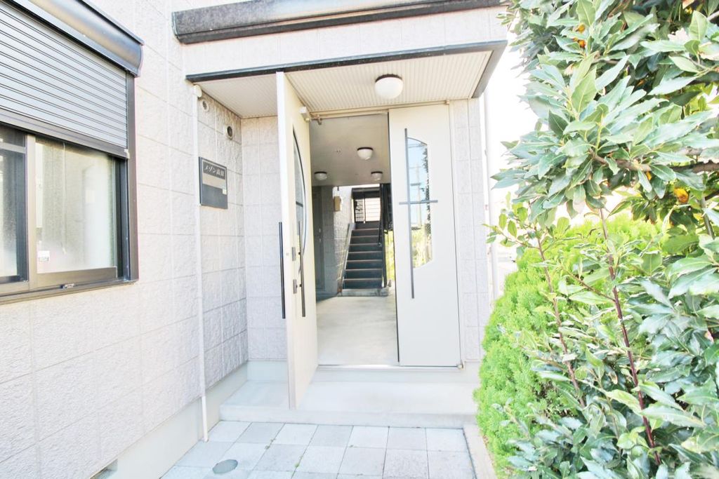 エントランス　エントランス