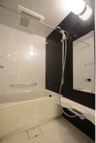 バス・シャワールーム　別部屋参考写真