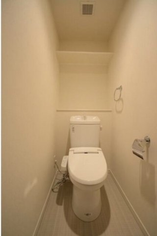 トイレ　別部屋参考写真