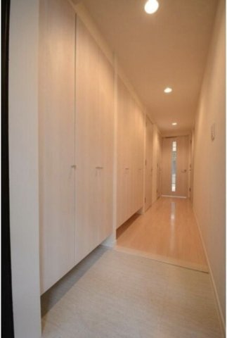 玄関　別部屋参考写真