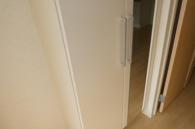 収納　シューズボックス