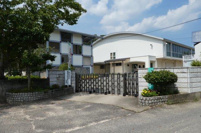 小学校　薗小学校（小学校）まで1890m