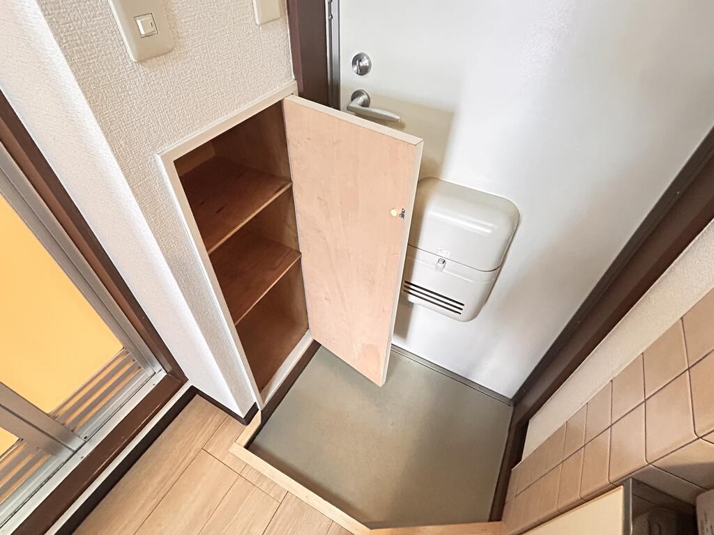 収納　シューズケース※同タイプ別部屋の参考画像です