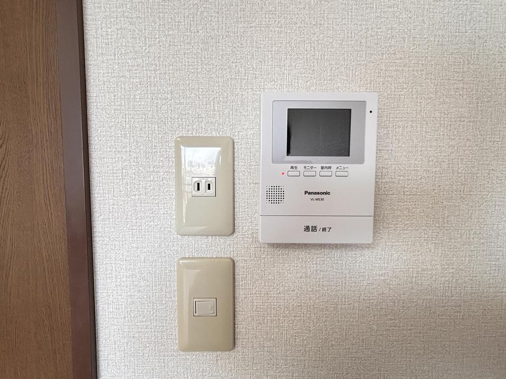 セキュリティ　安心のTVモニターホン※同タイプ別部屋の参考画像です