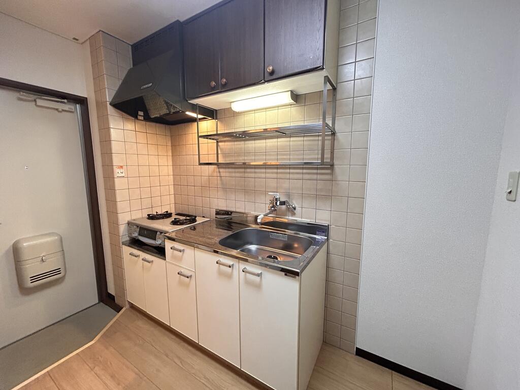 キッチン　※同タイプ別部屋の参考画像です