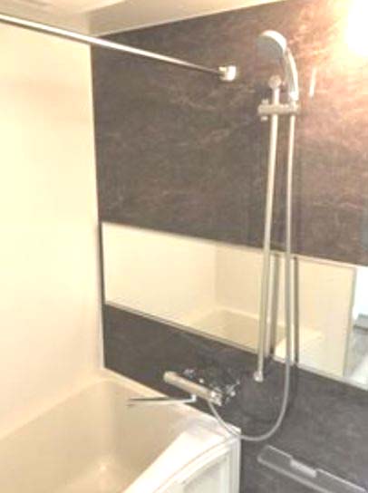 バス・シャワールーム　★ゆったり浸かれる浴槽★