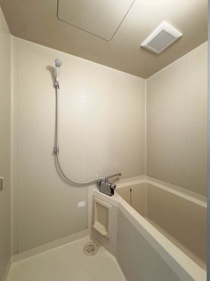 バス・シャワールーム　他号室のお写真です