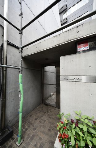 その他　エントランス