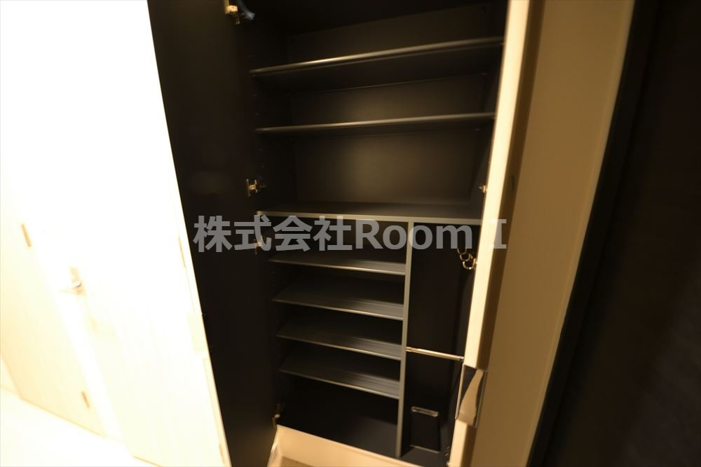 玄関　シンプルで使いやすい玄関です