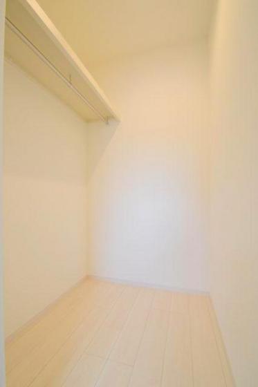 収納　ウォークインクローゼット