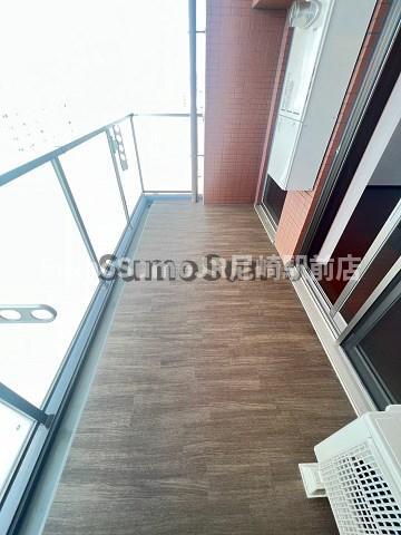 バルコニー　バルコニーがあります