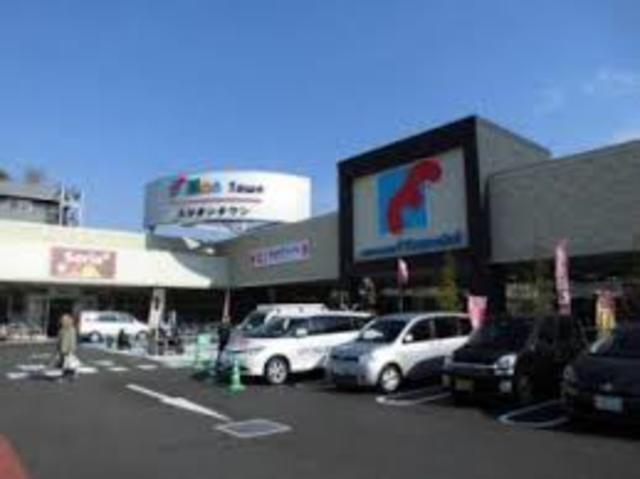 スーパー　万代豊中豊南店（スーパー）まで752m