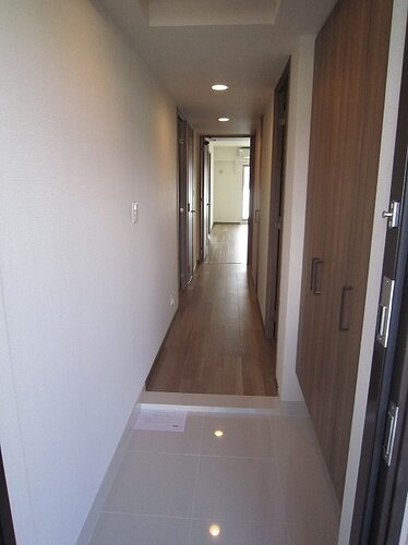 その他　廊下　前回募集時／２０２３年２月の写真