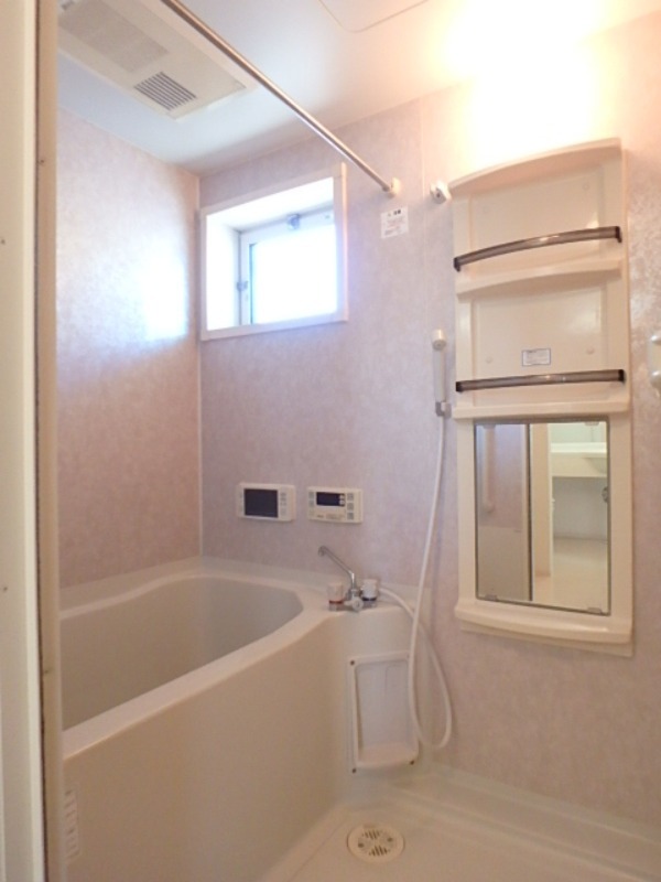 バス・シャワールーム　図面と現状に相違がある場合には現状を優先