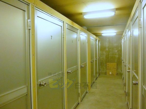 その他共有部分　トランクルーム完備しています♪