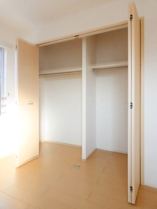 収納　図面と現状に相違がある場合には現状を優先