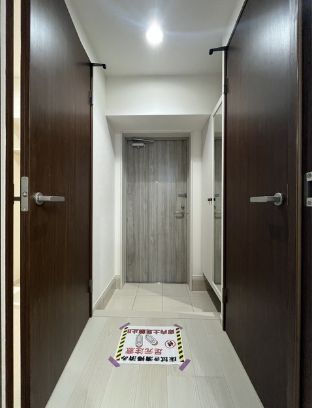 玄関　※現状優先。