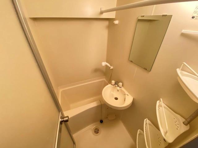 バス・シャワールーム　別号室の写真です