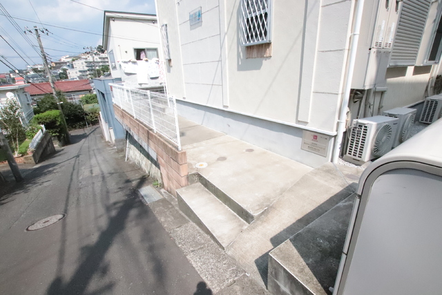 エントランス　建物入口