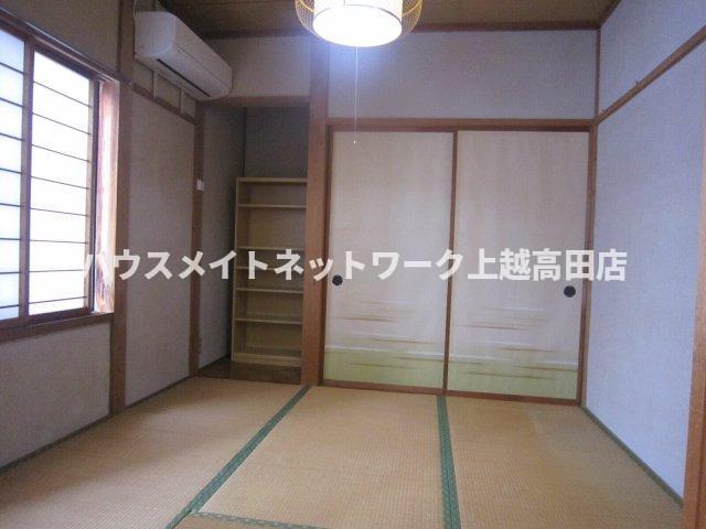 収納　北側4.5畳和室