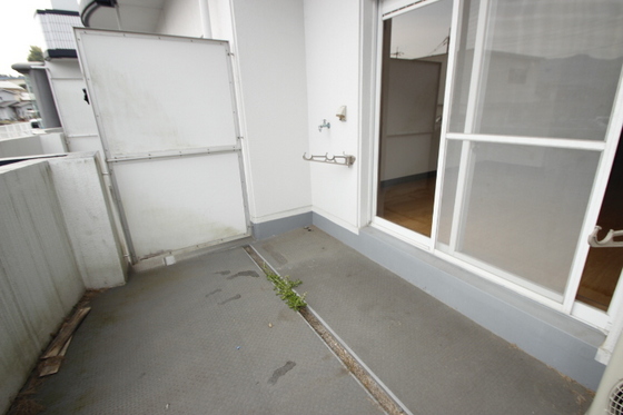 バルコニー　※別部屋の写真です