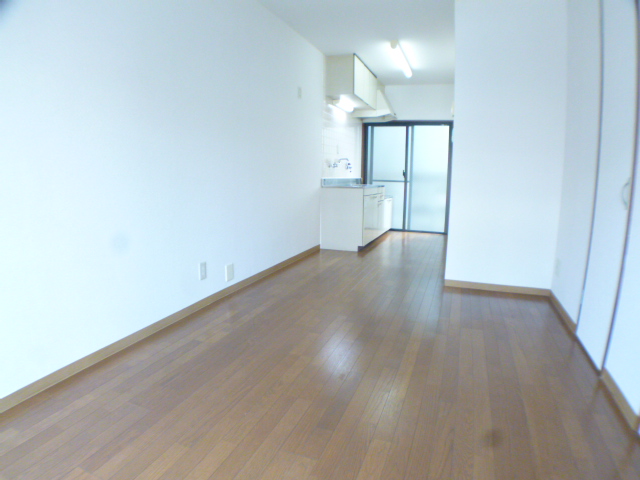 その他部屋・スペース　広いのでゆったり家族で団らん出来ます。