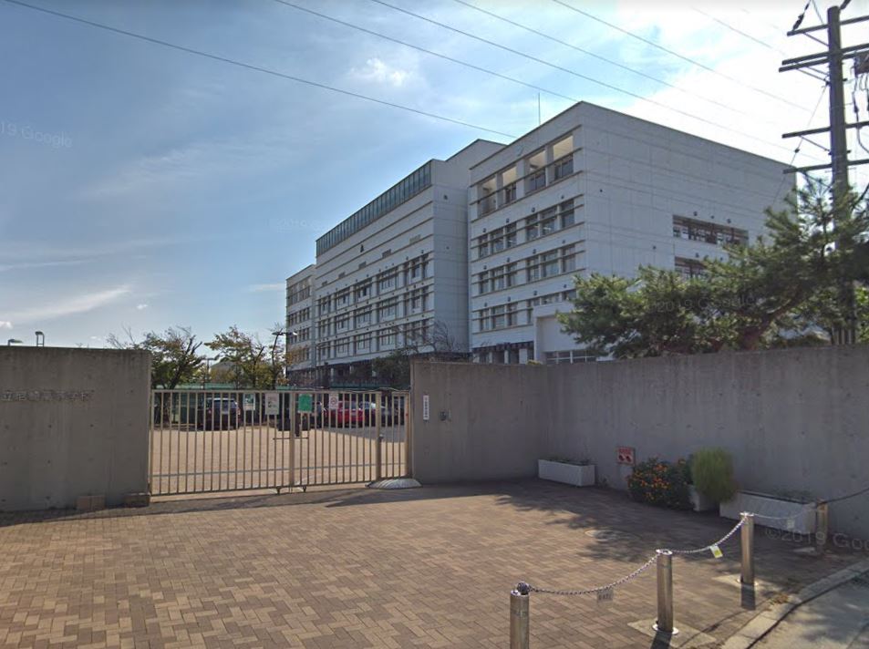 高校・高専　尼崎市立尼崎高校（高校・高専）まで348m