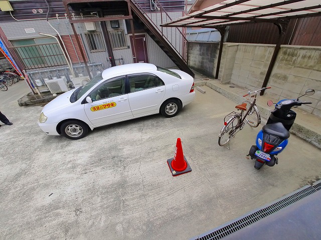 駐車場　カースペースがあります