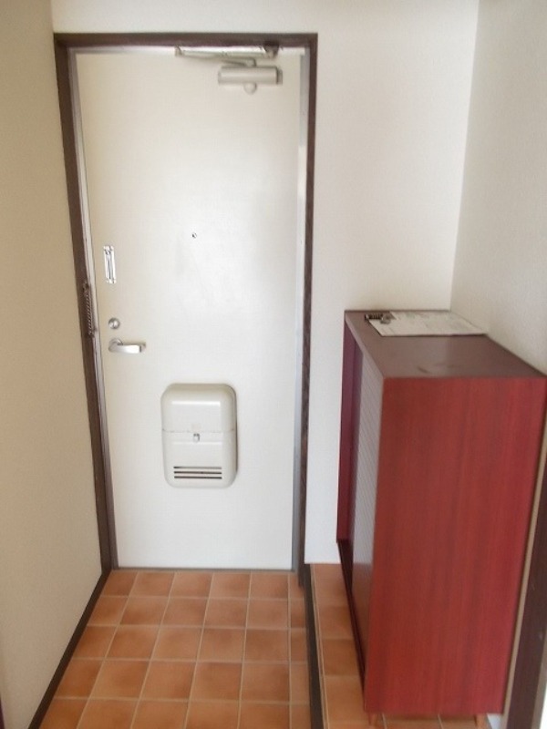 玄関　図面と現状に相違がある場合には現状を優先