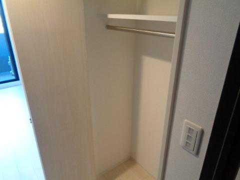 収納　クローゼット