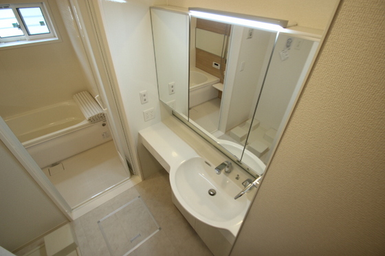 洗面設備　※別部屋の写真です