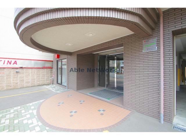 エントランス　エントランス部分