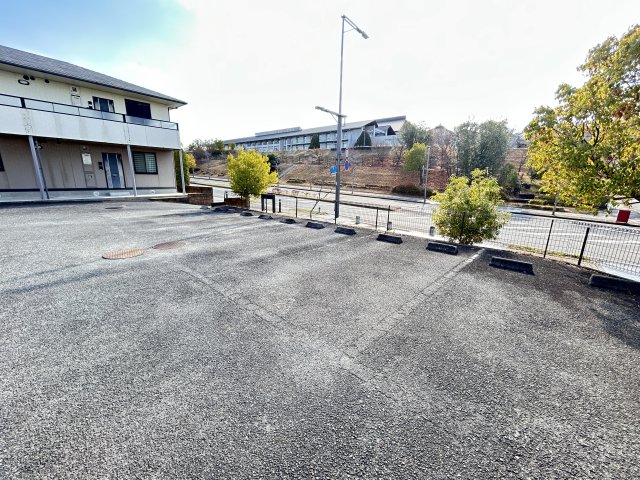 駐車場　駐車スペースもあります