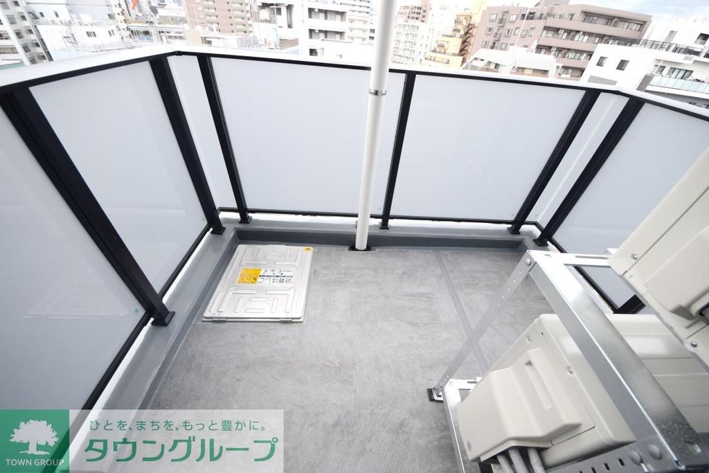 バルコニー　バルコニー