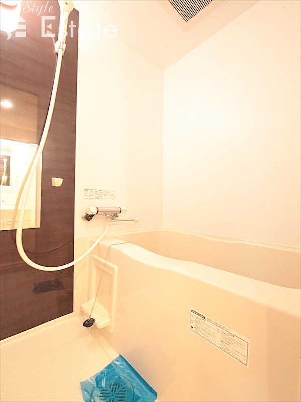 バス・シャワールーム　バスルーム