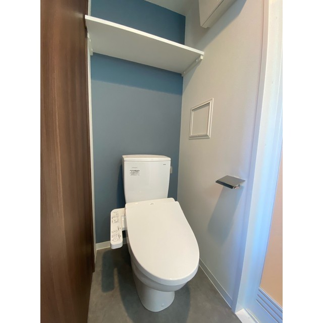 トイレ　落ち着いたトイレです